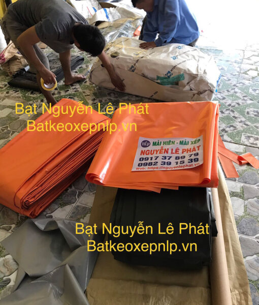 Bạt xanh cam vàng đỏ